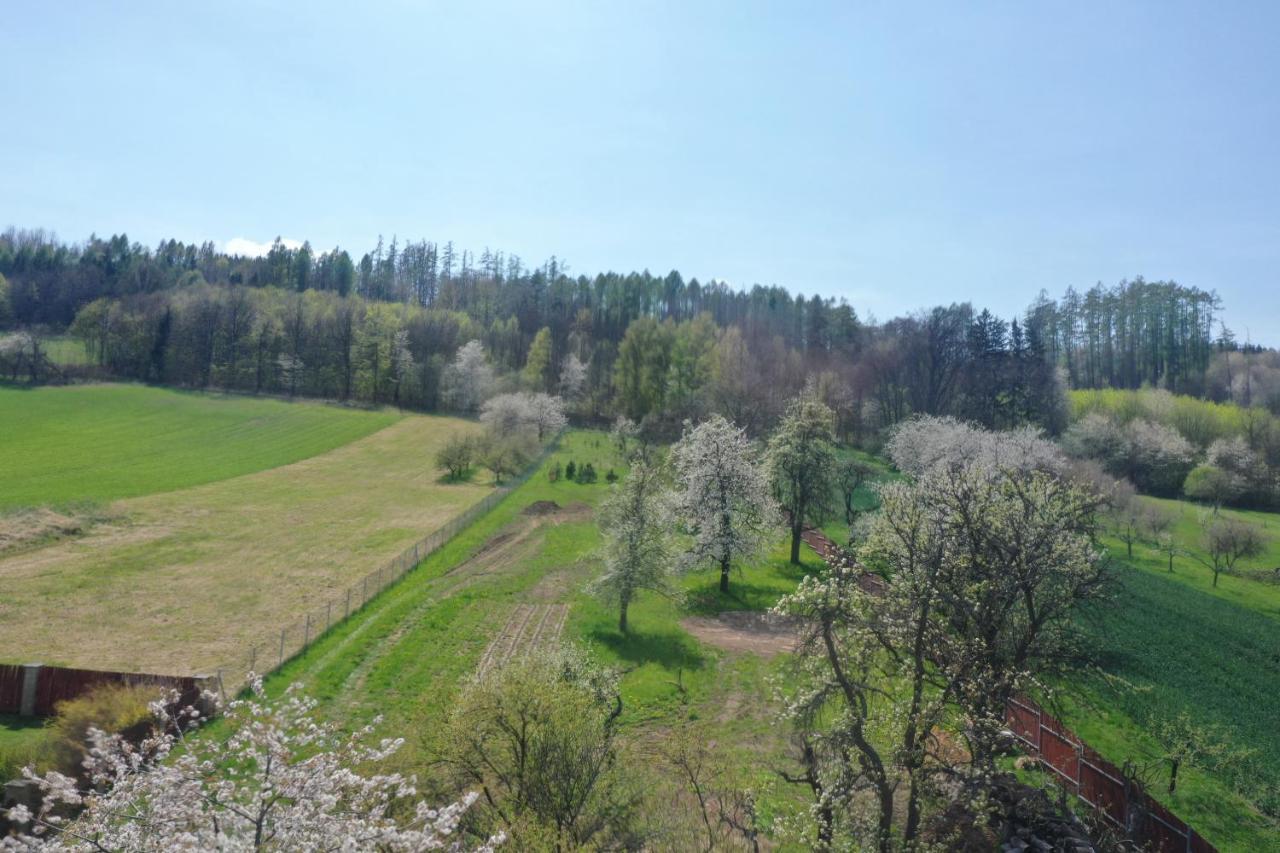 Penzion Renesance Drnovice  Zewnętrze zdjęcie
